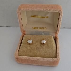 MERVYN'S 14K PEARL EARRINGS
